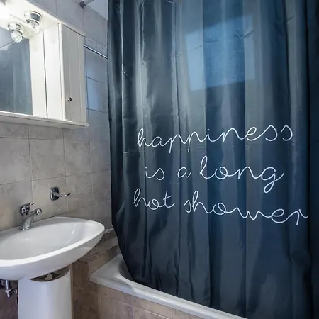 아파트 Estia Apt. With Parking *