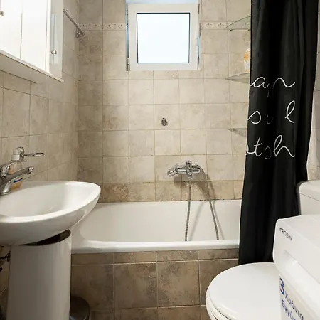 Apartament Estia Apt. With Parking Larissa