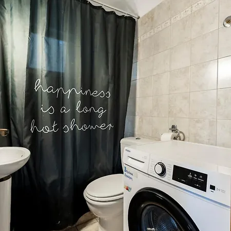 Apartament Estia Apt. With Parking