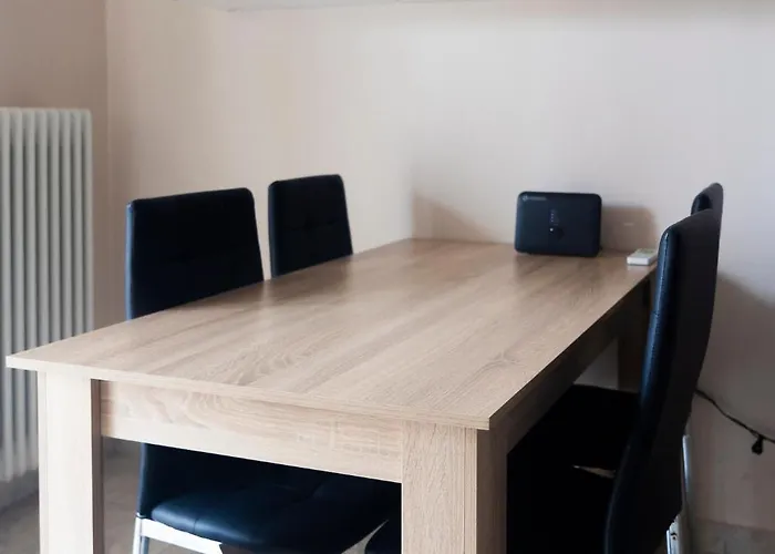 Estia Apt. With Parking Apartament